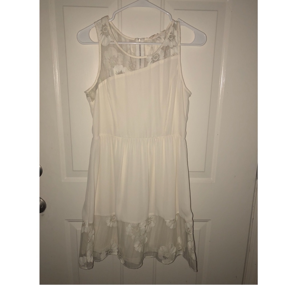 Ivory dress. NWT.